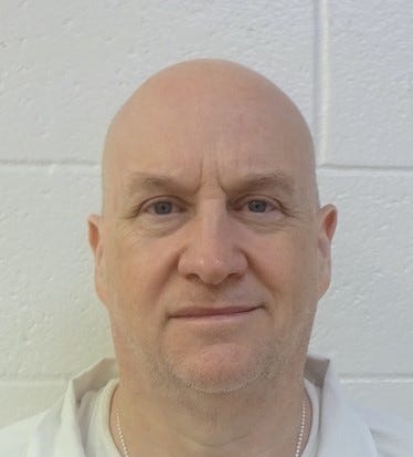 Ex-Arkansas police chief, serving time for murder and rape, escapes prison