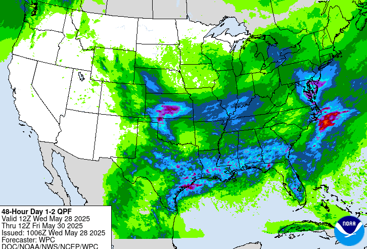 Severe thunderstorms threaten parts of the U.S. with flooding, tornadoes