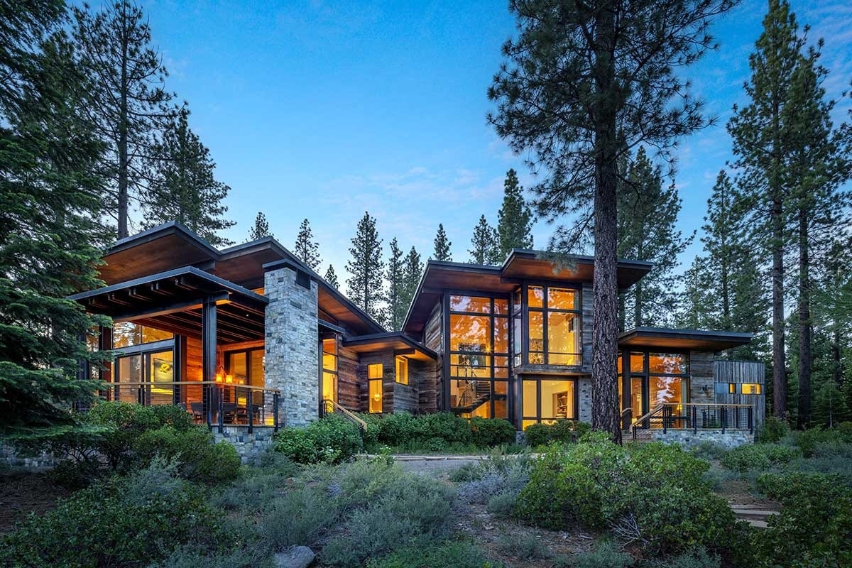 Home near Lake Tahoe on a Fazio golf course is on sale for $13.7M ... and it's stunning