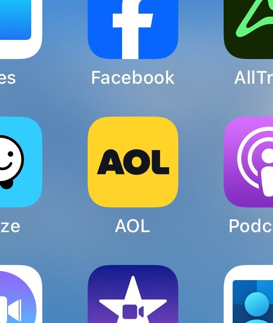 'Ewww:' Is AOL yellow now? Users poke fun at new color scheme that ditched classic blue