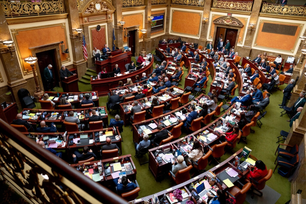 Dozens of Utah lawmakers call on Congress to resume payments to downwinders