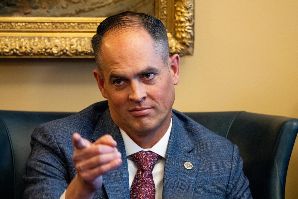 Utah House passes scaled back bill to require voter ID, still allow voting by mail