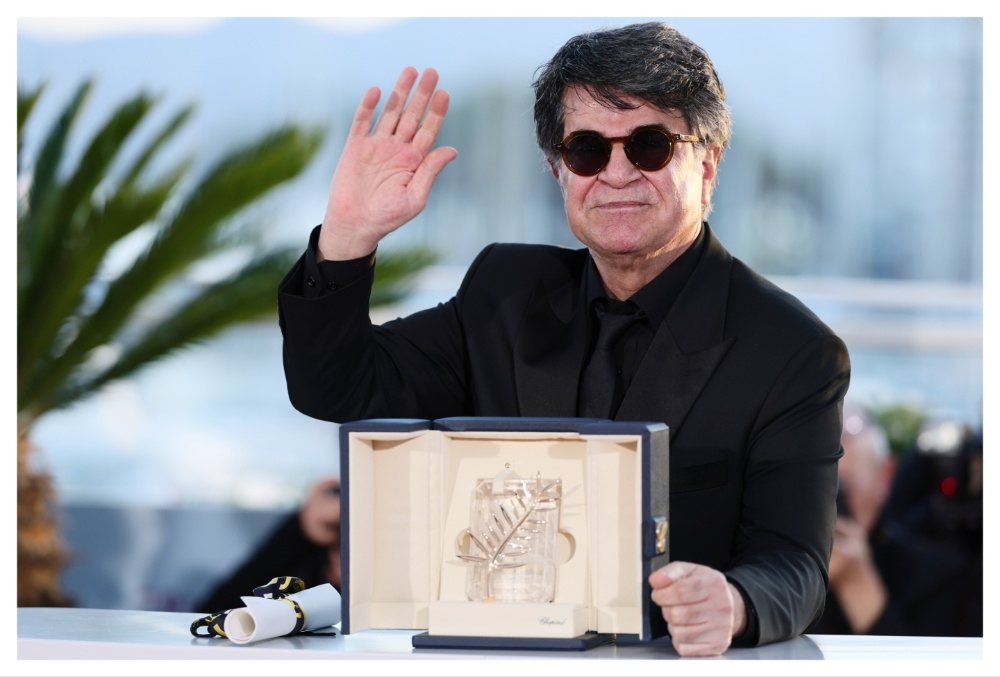 Jafar Panahi Returns to Cheers in Tehran as Palme d'Or Victory Prompts Diplomatic Spat Between France and Iran