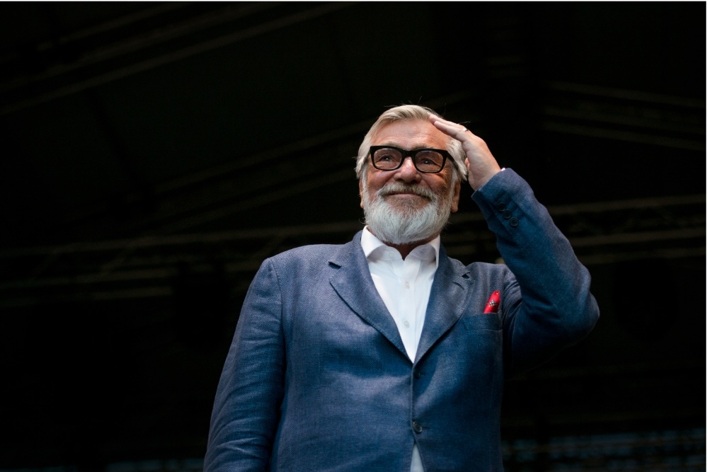 Last Year at Karlovy Vary: A Remembrance of Czech Actor and Festival Chief Jiri Bartoska