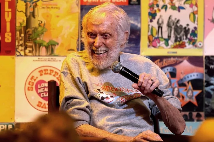 Dick Van Dyke Drops Out of Fan Event, Wife Explains it Was ‘Not a Good Day For Him'