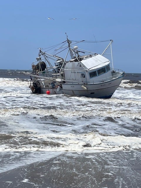 3 rescued after fishing boat runs aground near Ventura Harbor