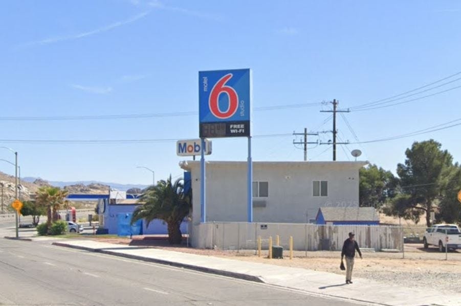 Attacker sought in stabbing at Victorville motel