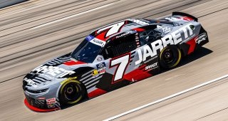 Justin Allgaier cruises to Stage 1 win at Texas