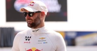 SVG 'shaken' to capture back-to-back Cup Series pole awards