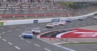 Byron battles back, wins Xfinity Series race at Charlotte