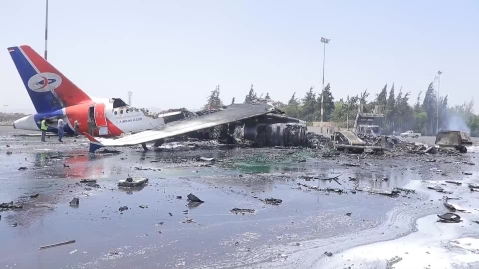 Israeli strikes on Yemen's Sanaa airport destroy Yemenia Airways plane