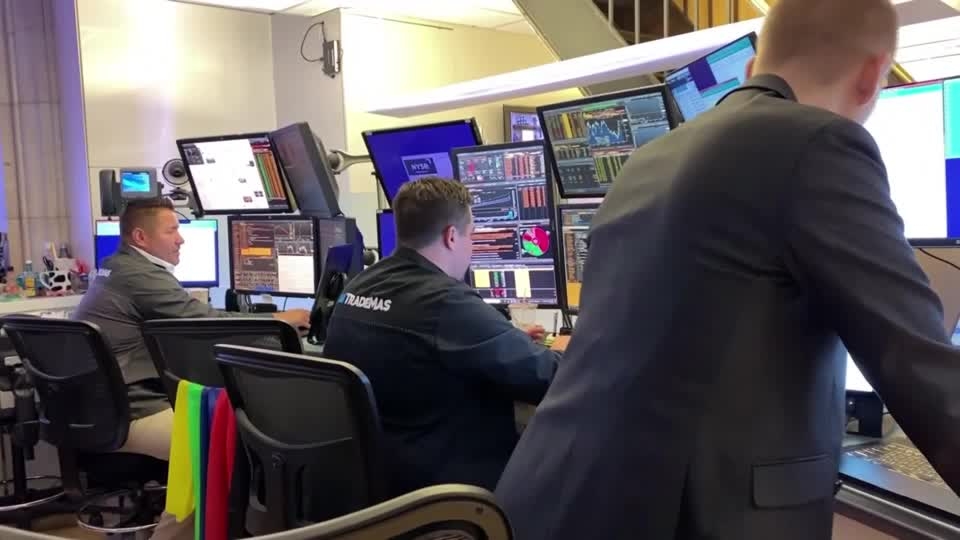 Wall Street ends higher after Zelenskiy and Trump clash