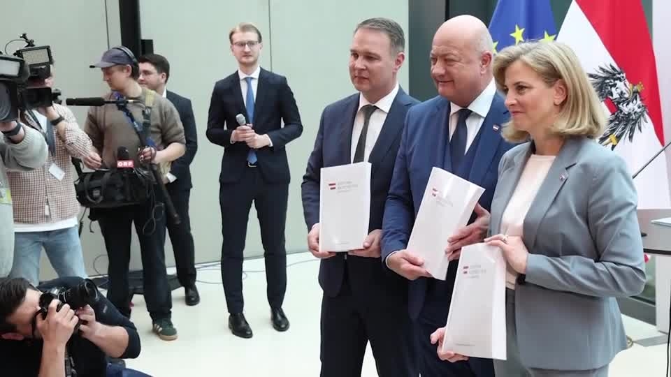 Austria's centrist parties reach deal to govern without far right