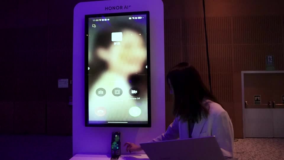 Cellphone deepfake detection technology unveiled at MWC