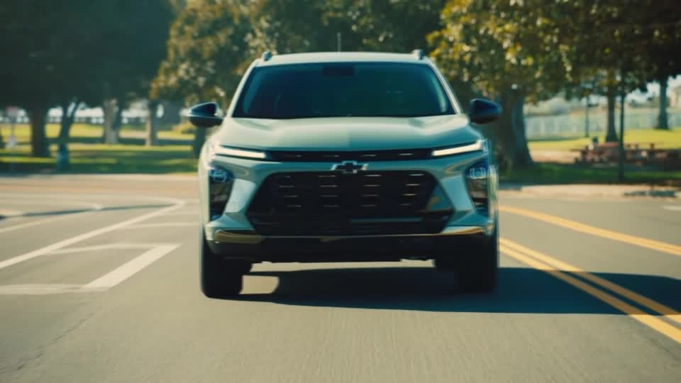 US auto sales surge as buyers rush to beat tariffs