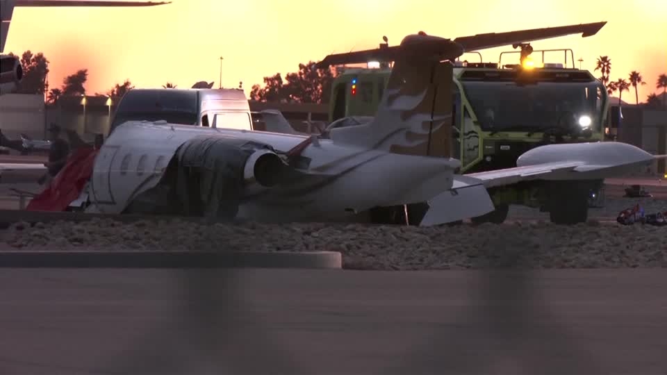 Emergency responders at scene of deadly jet collision in Arizona
