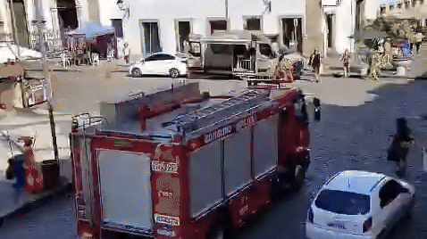 Firefighters Arrive at Scene of Deadly Church Roof Collapse