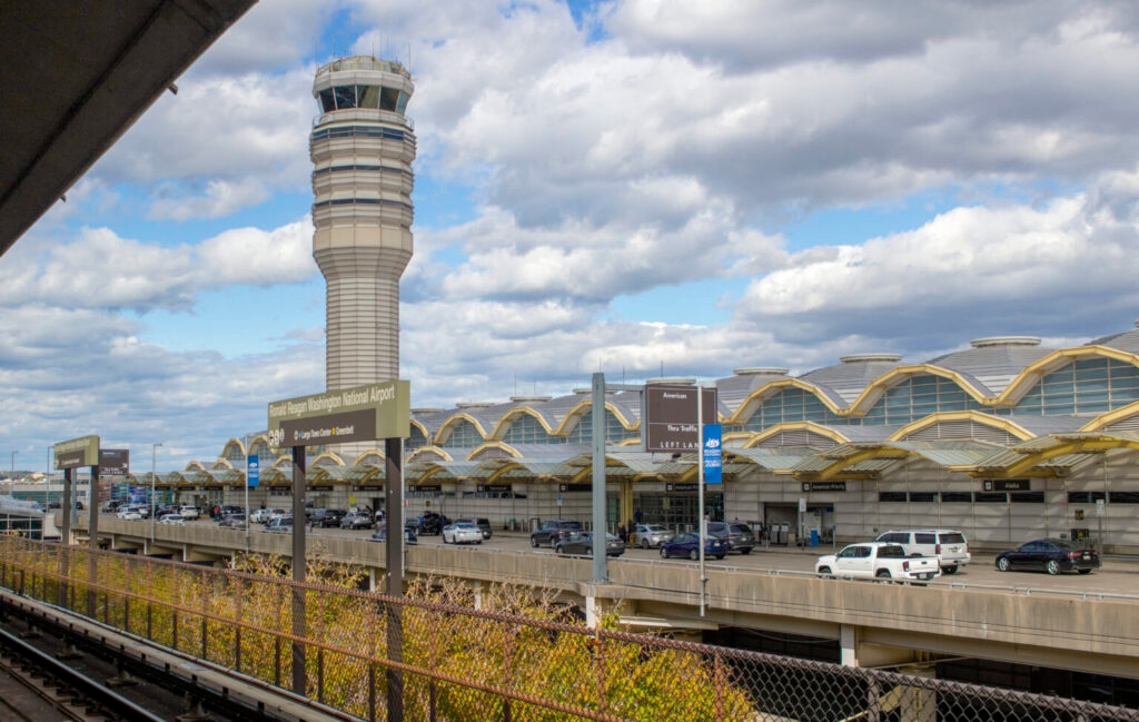FAA updates hiring process to fill nationwide air controller shortage, including in Virginia