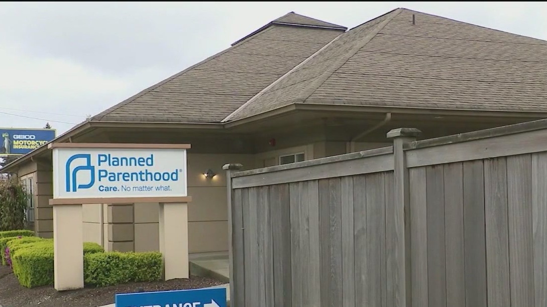 Supreme Court rules against Planned Parenthood