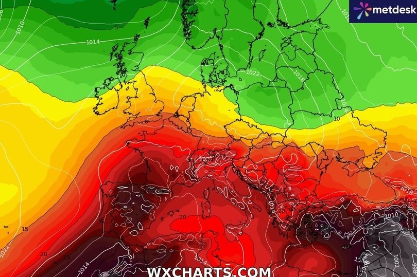 BBC weather forecaster Derek Brockway says it's going to be 'hot for a while' as 25C temperatures return to Wales
