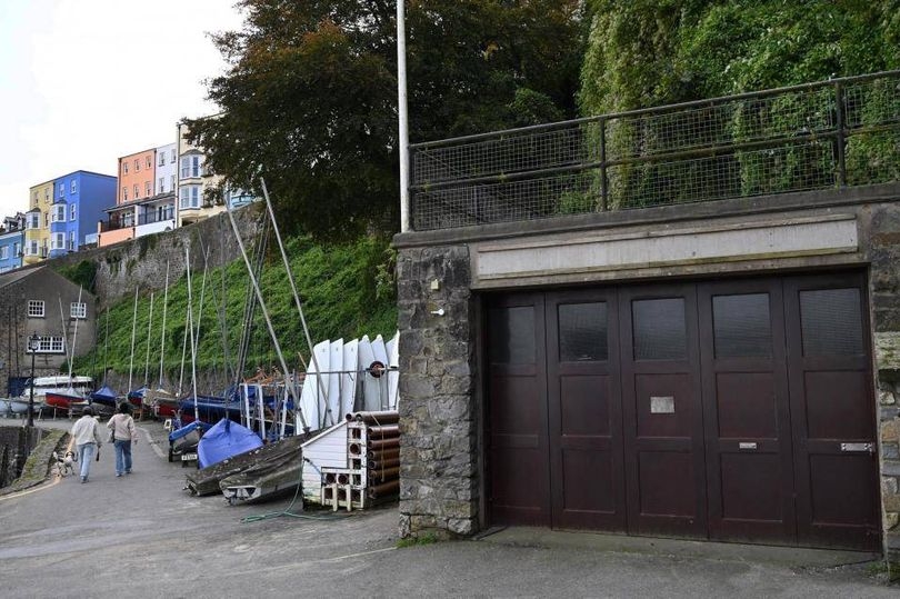 New takeaway overlooking popular Welsh beach to be approved despite major concerns