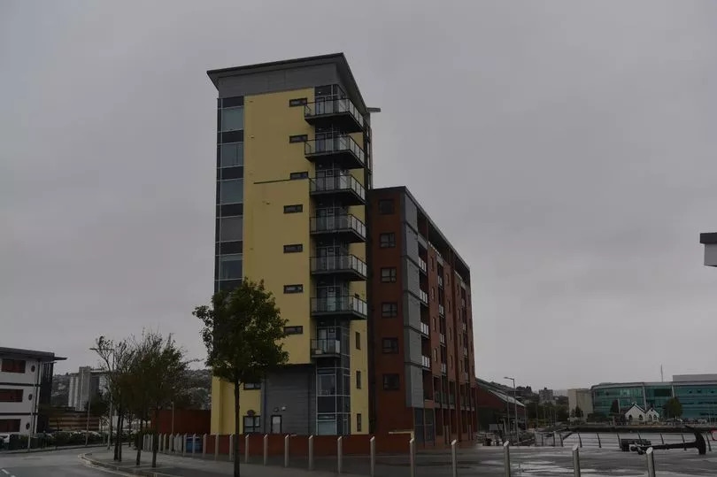 'Worthless' flats where people feel stuck as mortgage companies won't touch them