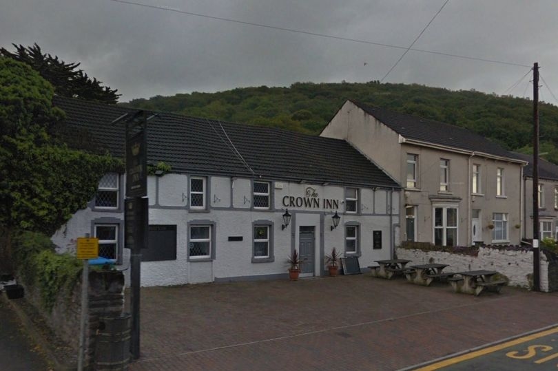 Teacher spotted underage pupils drinking at pub beset by issues