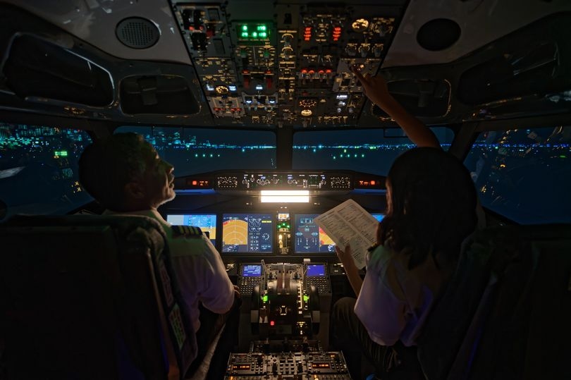 Flight cancelled after BA pilot allegedly left cockpit door open