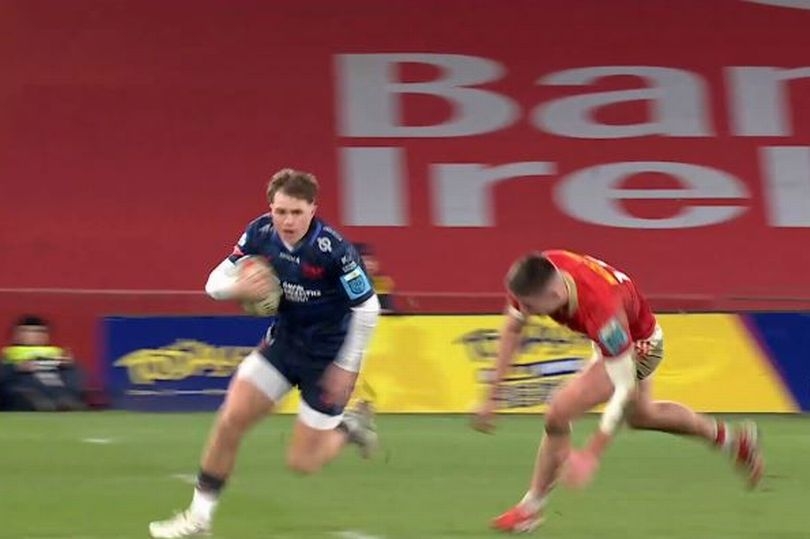 Young Welsh star scores sensational solo try as viewers rave about emerging talent