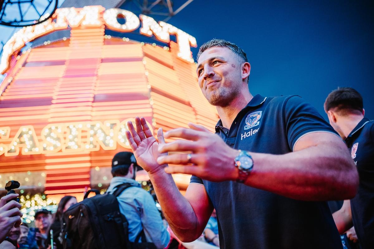 PICTURES: Incredible Wire scenes at the Fremont Street NRL Fan Fest in Las Vegas