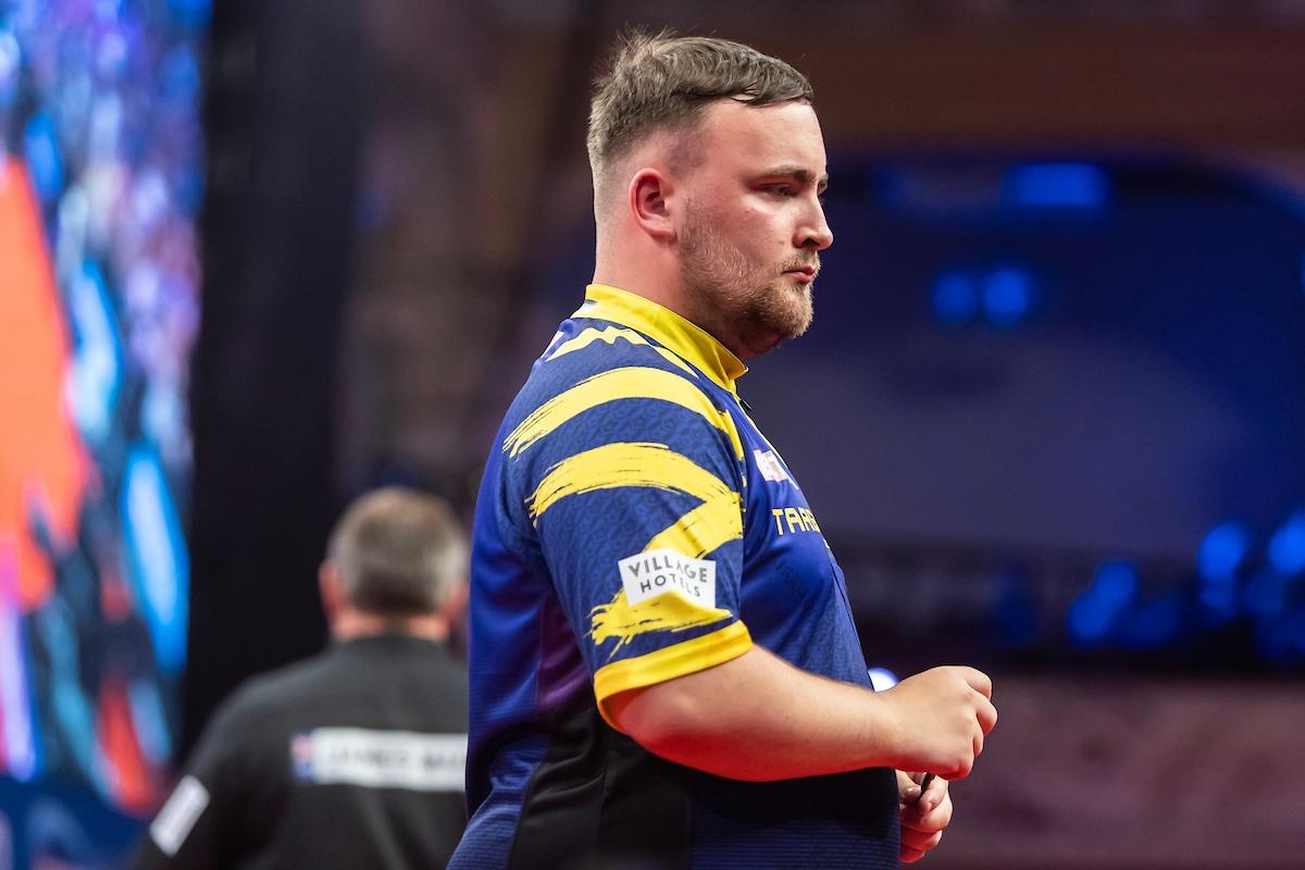 Luke Littler survives a big scare at Australian Darts Masters