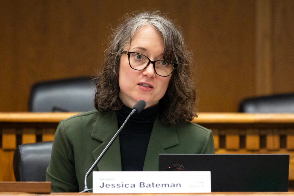 Rent cap bill moves ahead in WA Senate