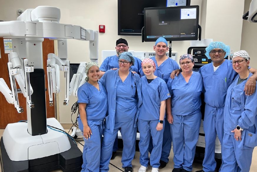 New robotic surgery system at Farragut hospital allows surgeons to feel instrument