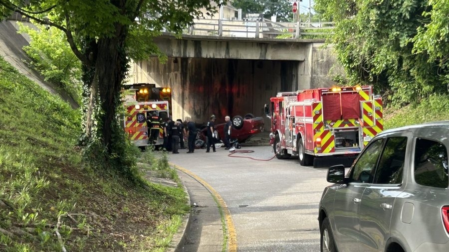 Woman dead after car crashes into bridge support off of Broadway in Knoxville