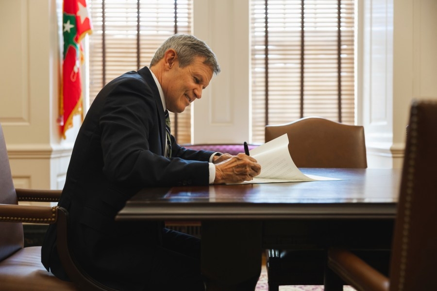 Governor Lee signs Farmland Preservation Act