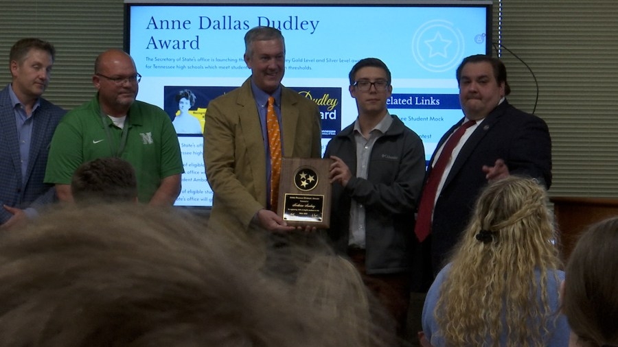 Two Sevier County schools honored for 100% voter registration