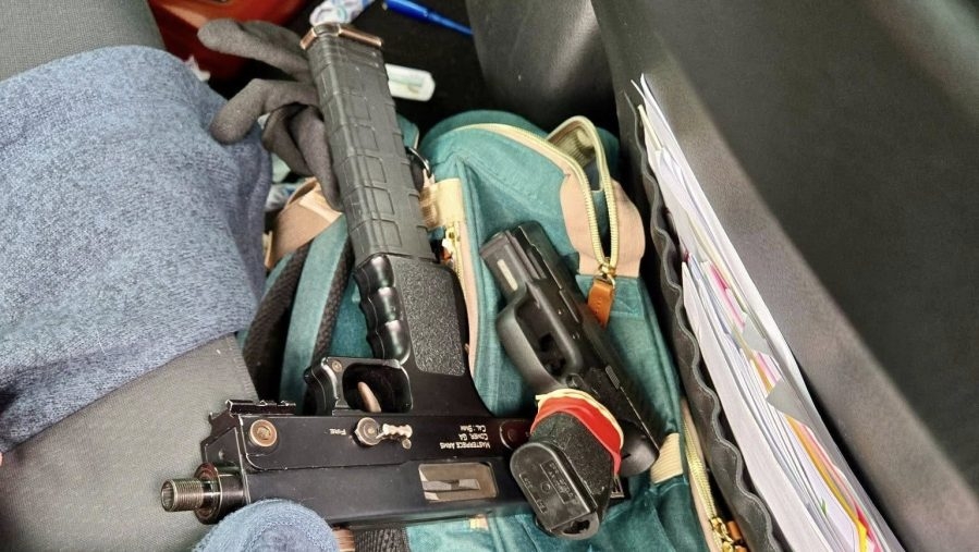 Three teens charged after guns found in stolen car, Knoxville police say