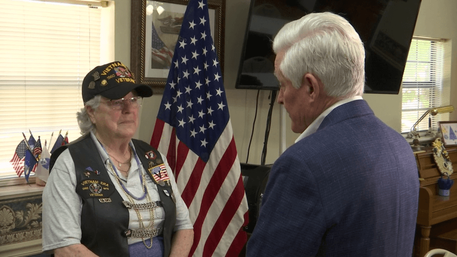 ‘She's very special' East Tennessee veteran continues to serve others
