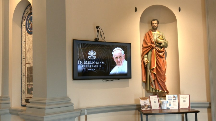Catholics in East Tennessee mourn death of Pope Francis