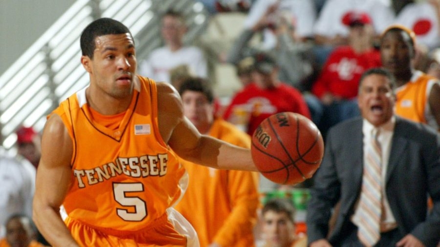 Documentary on Chris Lofton's secret cancer battle during Vol basketball season to premiere in March