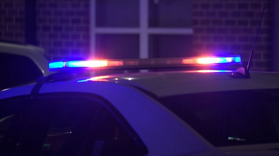 Knoxville Police seek public's help identifying man after vehicle burglaries