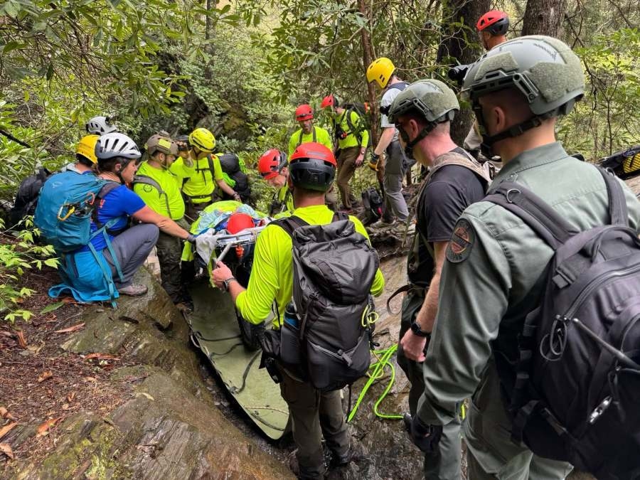 Trooper describes rescue of injured hiker stuck in the Smoky Mountains