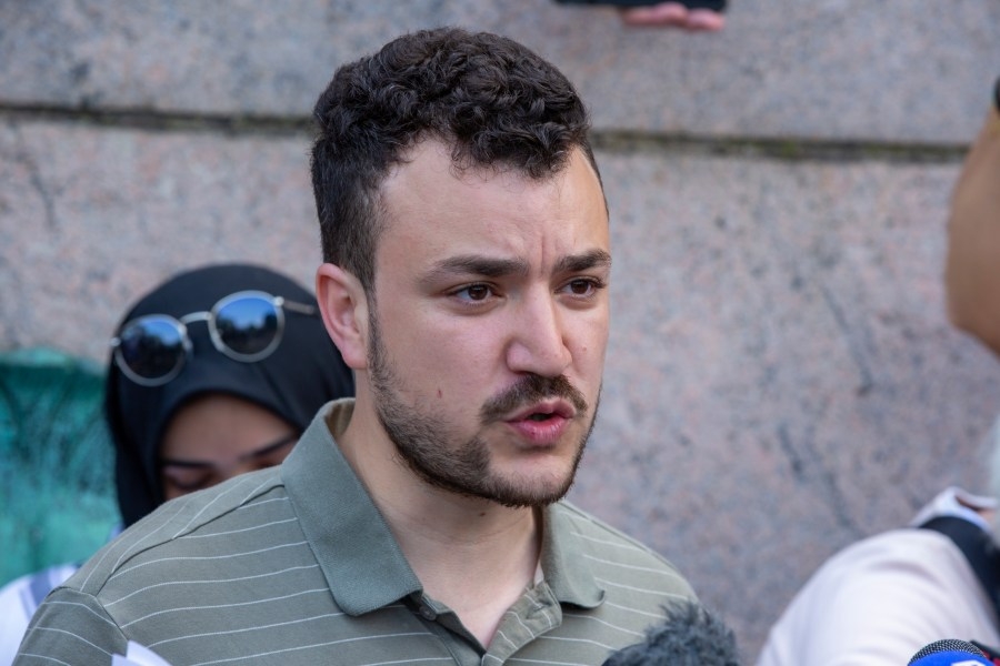 What is a green card? Lawyer breaks down Mahmoud Khalil case