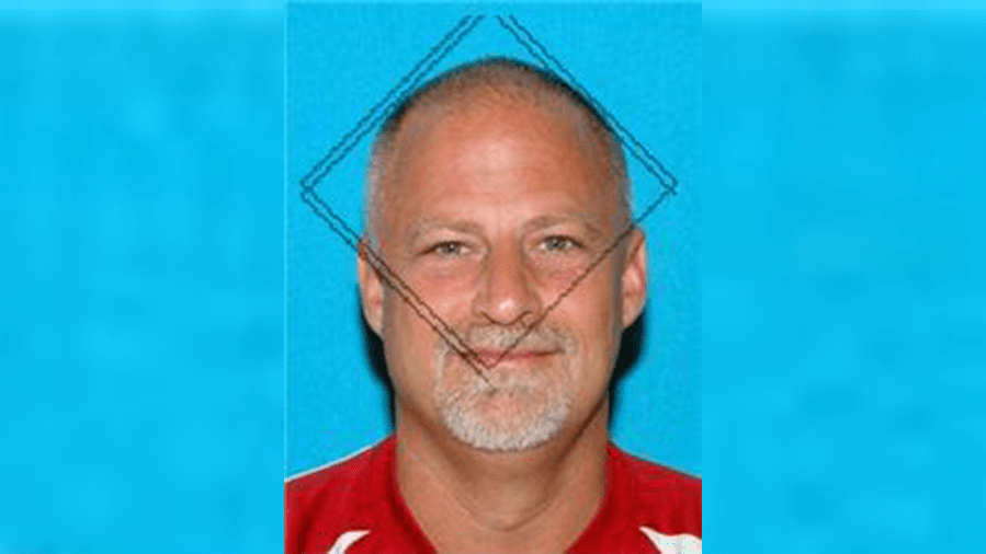 Knoxville police seek sexual battery suspect who may be in Gatlinburg area