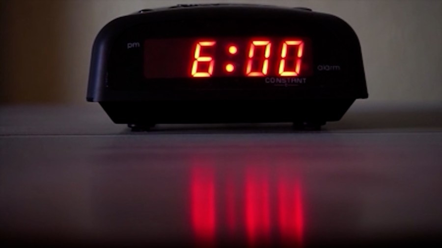 ‘Kind of messed me up this morning' Knoxville community shares thoughts on springing clocks forward