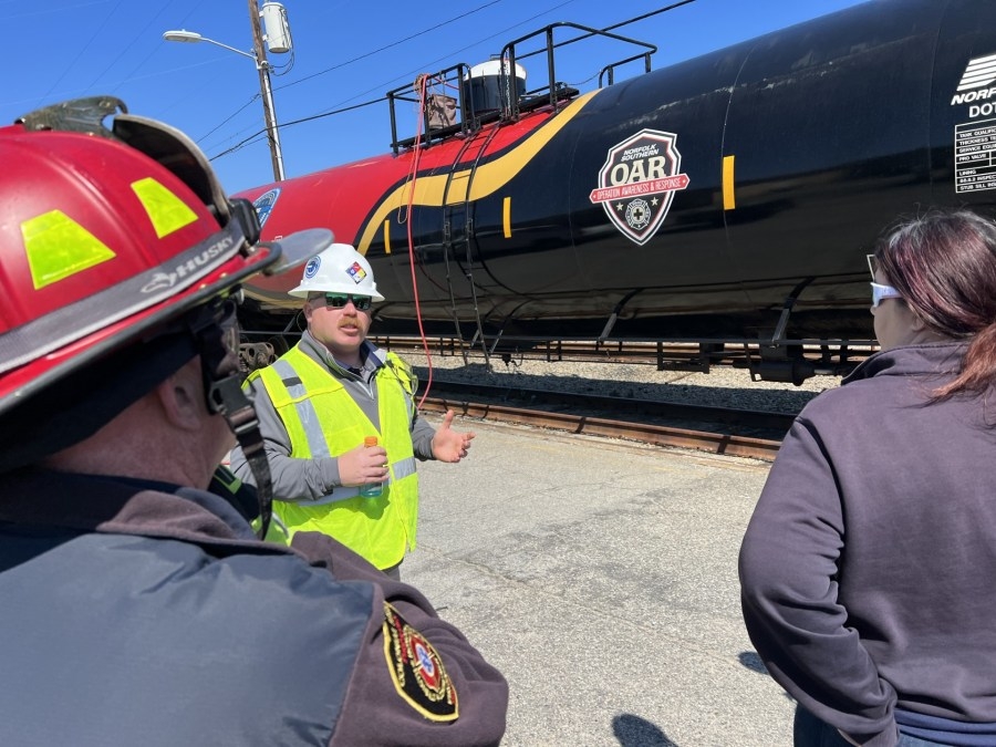 Hampton Roads first responders get training to handle potential railroad disasters