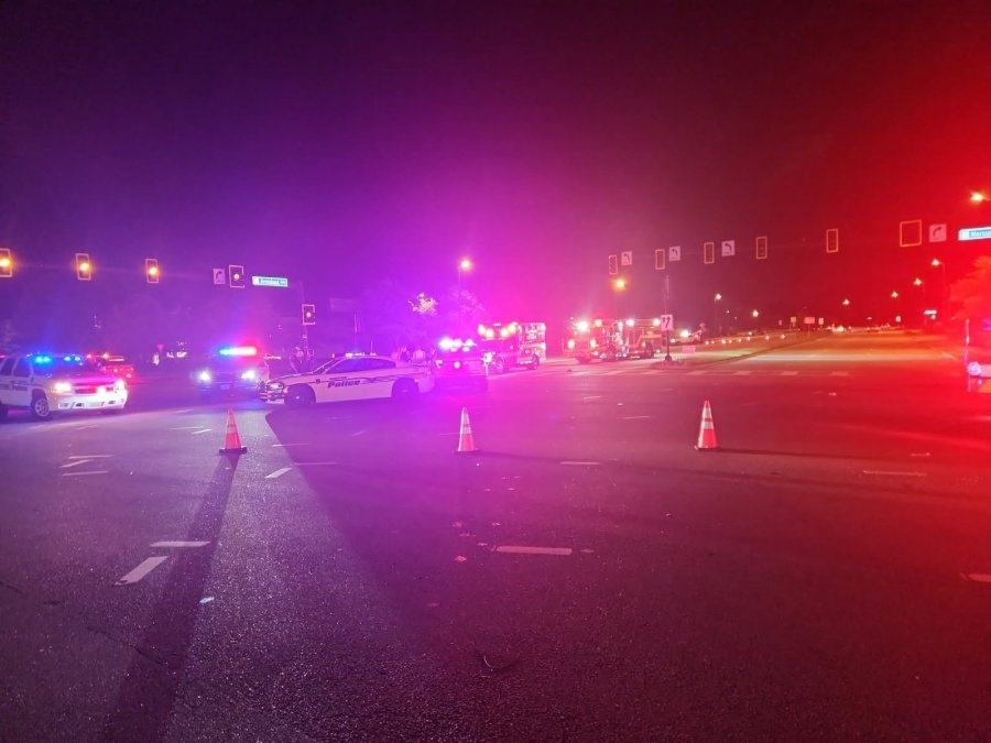 Fatal pedestrian crash in Hampton leaves one dead, driver flees scene
