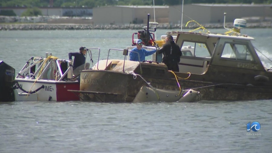 Lynnhaven River Now targeting derelict vessels for removal