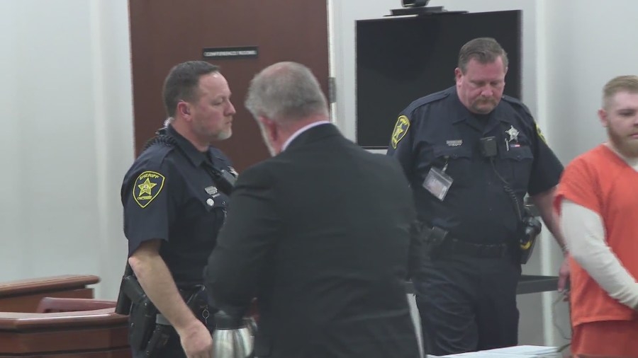 Former Deep Creek Middle School teacher sentenced to 25 years for child porn