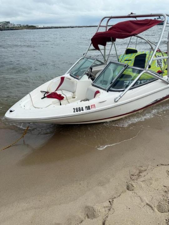 6 rescued by Coast Guard off of Ocean View